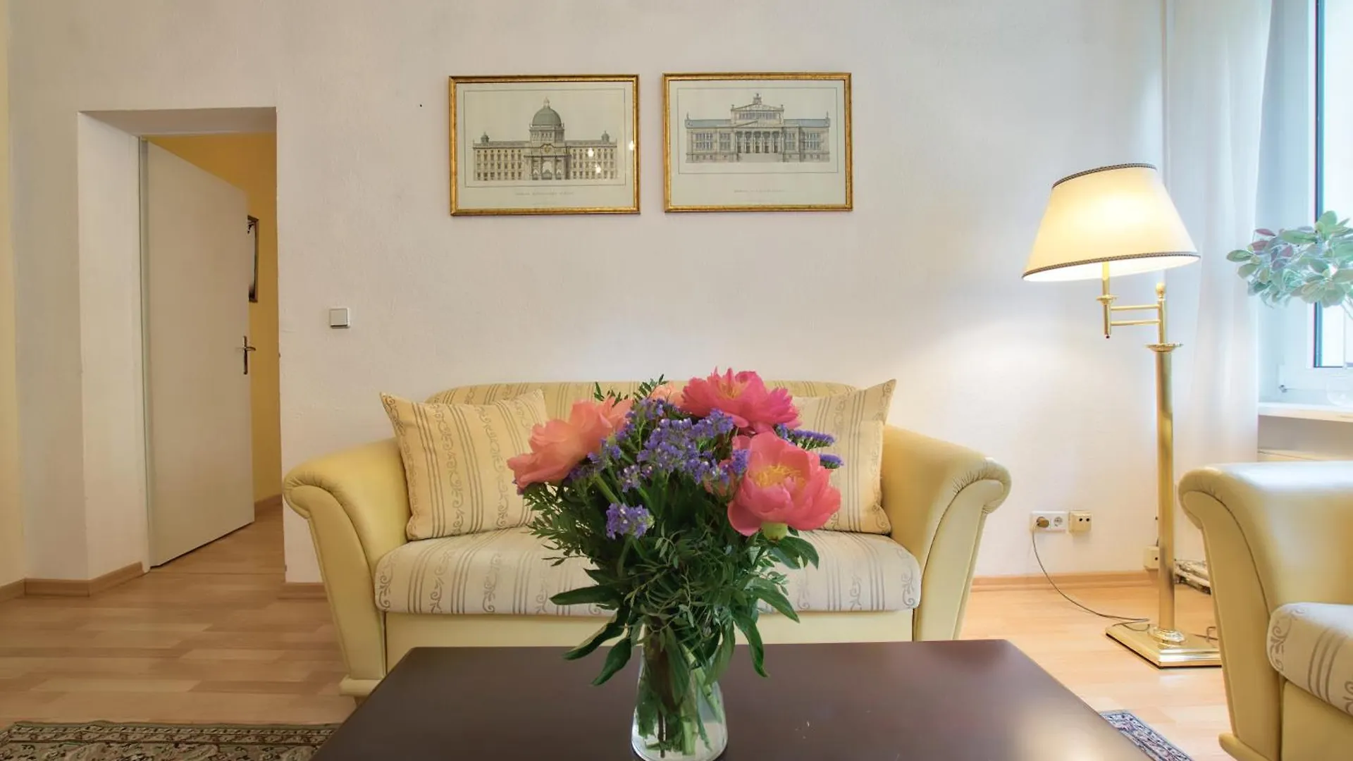Holiday Berlin Apartments 0*,  Alemania
