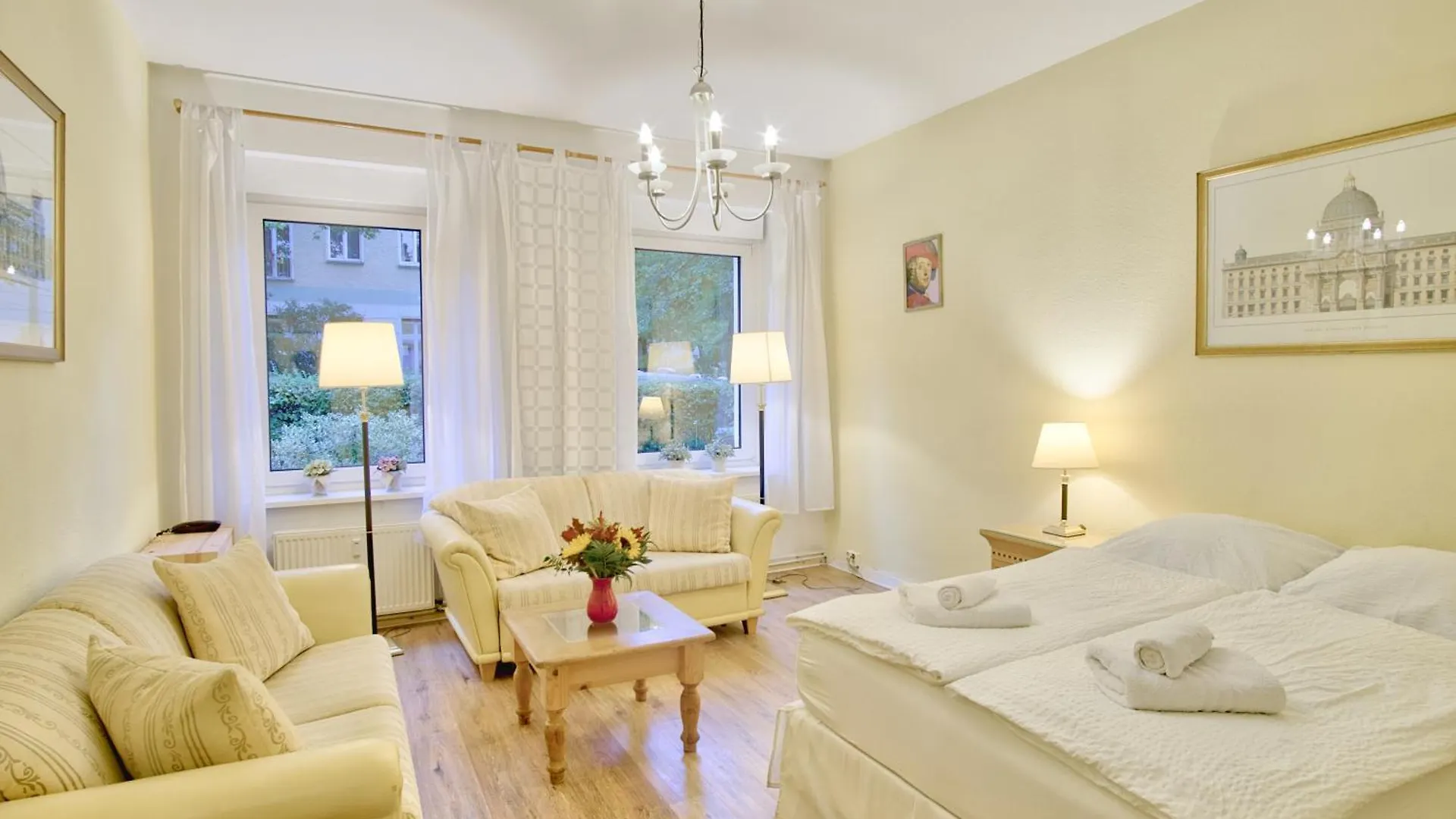 Holiday Berlin Apartments Alemania